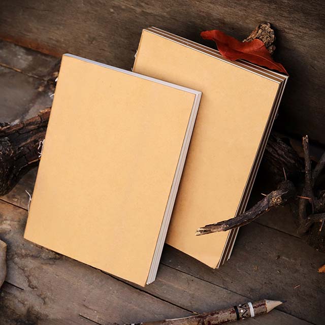 Sổ tay bìa giấy cứng Kraft handmade vô cùng đơn giản, tiện lợi
