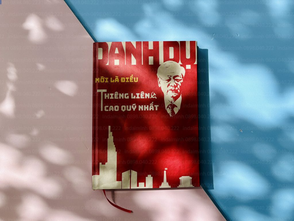 Sổ tay bìa cứng Danh dự mới là điều thiêng liêng cao quý nhất