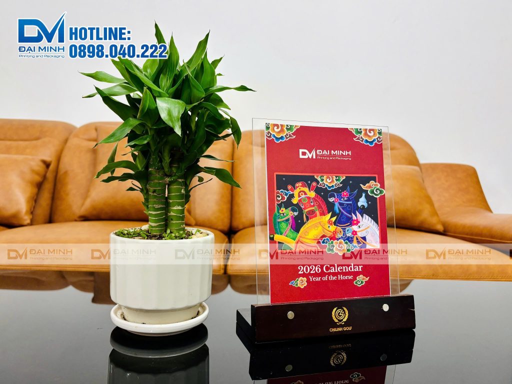 Lịch để bàn đế gỗ Đại Minh 06