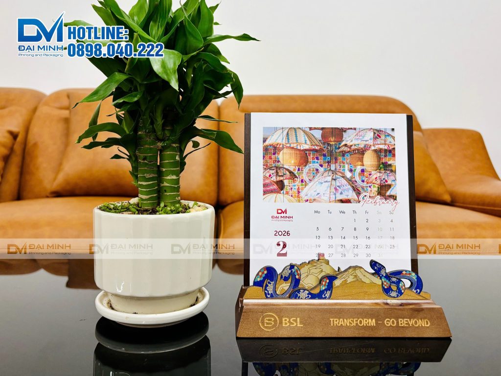 Lịch để bàn đế gỗ Đại Minh 02