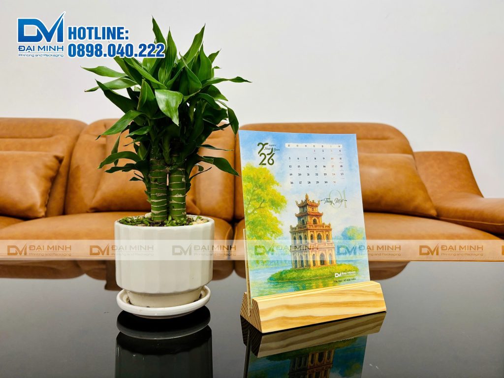 Lịch để bàn đế gỗ Đại Minh 08