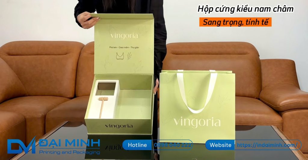 Hộp giấy đựng quần áo